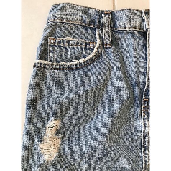Current Elliott Prey Destroy Distressed High Waist Mini Denim Jean Skirt - Picture 2 of 10